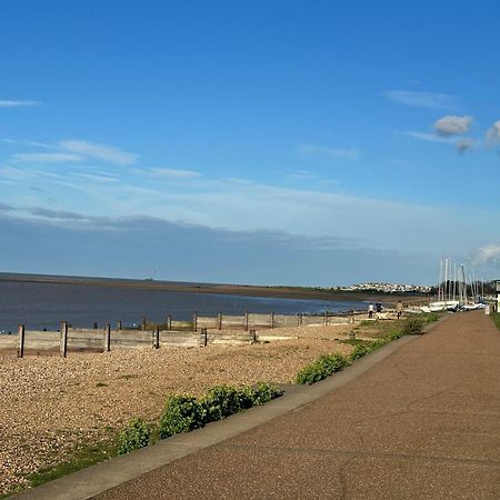 Tankerton Beach Daze Chestfield エクステリア 写真